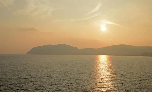 sunrise-in-autumn-little-orme-llandudno-north-wales
